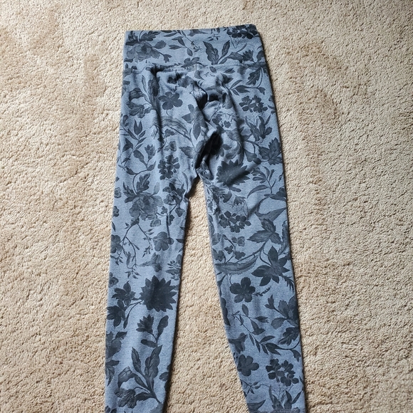 Leggings - Picture 2 of 3